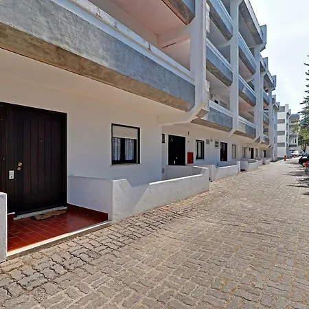 Apartment Typical With Pool By Homing Albufeira