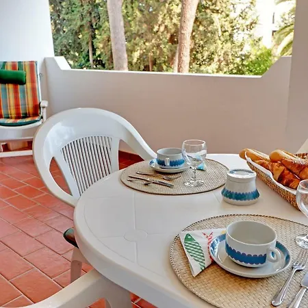 Typical With Pool By Homing Albufeira
